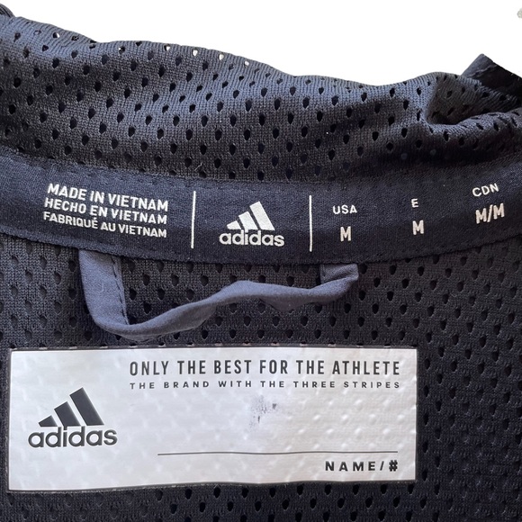 Adidas Umass Jacket size M - Picture 8 of 14